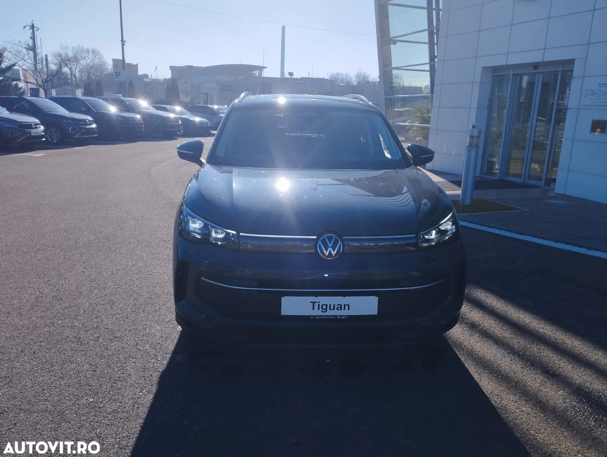Volkswagen Tiguan 2.0 TDI DSG 4Motion Life - 3