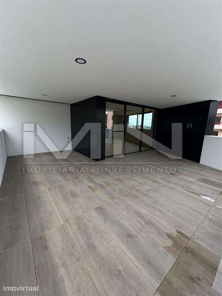 Exclusividade e Modernidade no Centro de Gondomar: Apartamento T1 Novo - Grande imagem: 5/31
