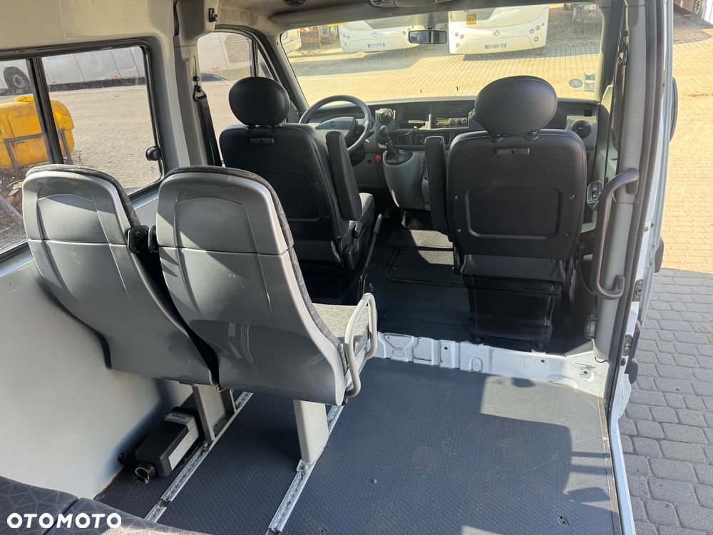 Renault Master 2009r. WEBASTO 11 Miejsc Autobus L3H2 I wł. LIFT - 18
