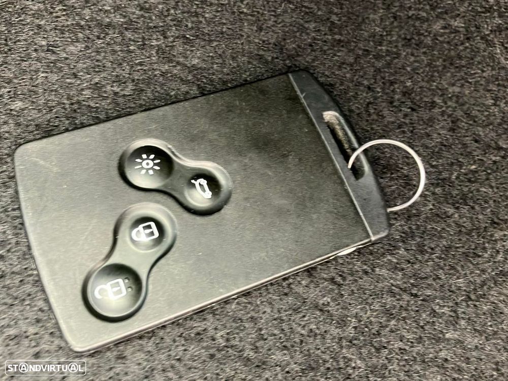 Renault Clio 0.9 TCe Limited Bi-Fuel - 18