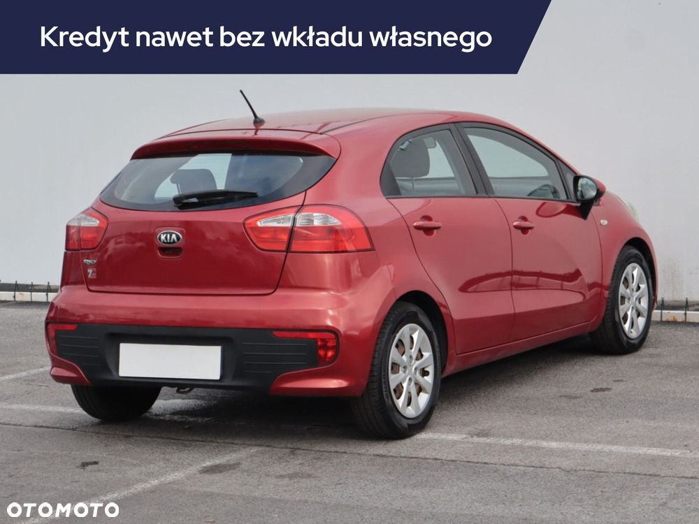 Kia Rio - 7