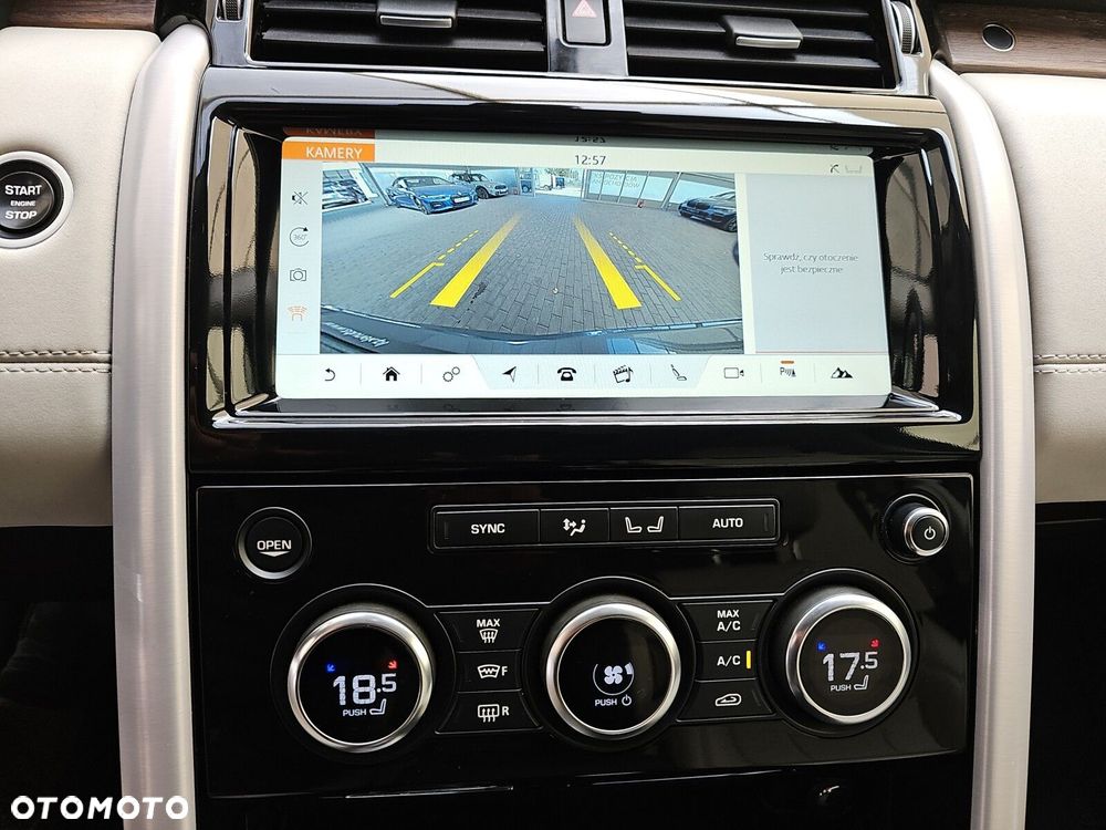 Land Rover Discovery - 25