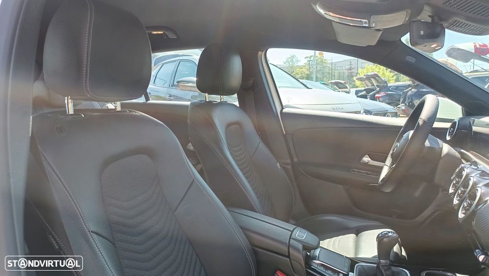 Mercedes-Benz A 160 d Style - 34