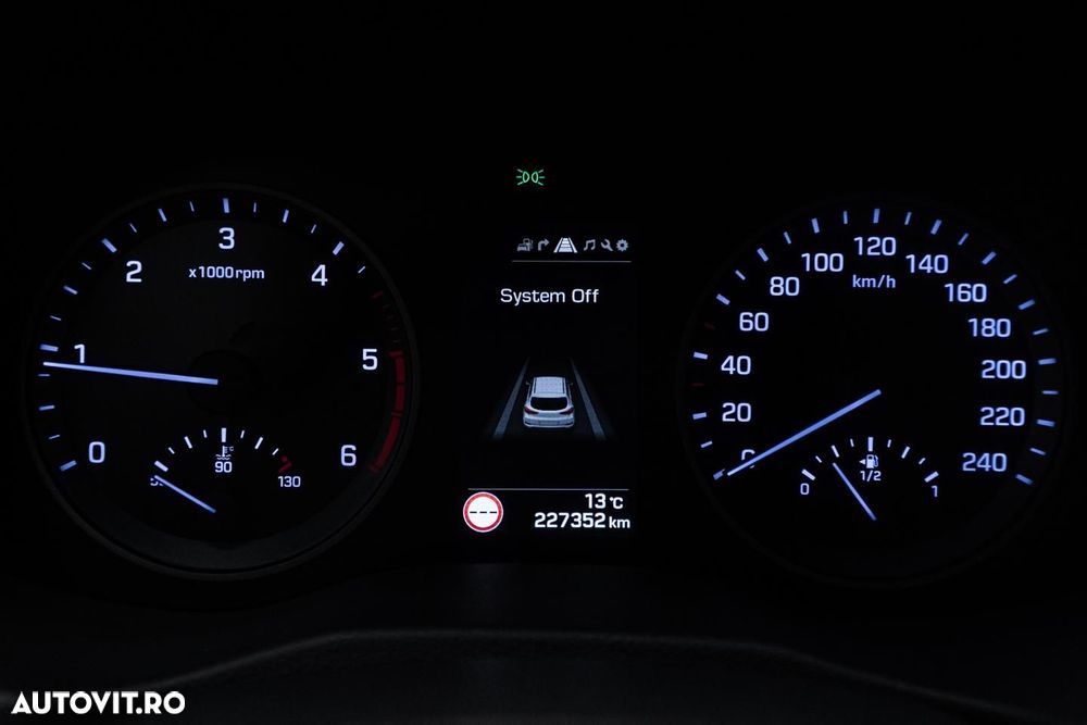 Hyundai Tucson blue 1.7 CRDi 2WD Advantage - 13