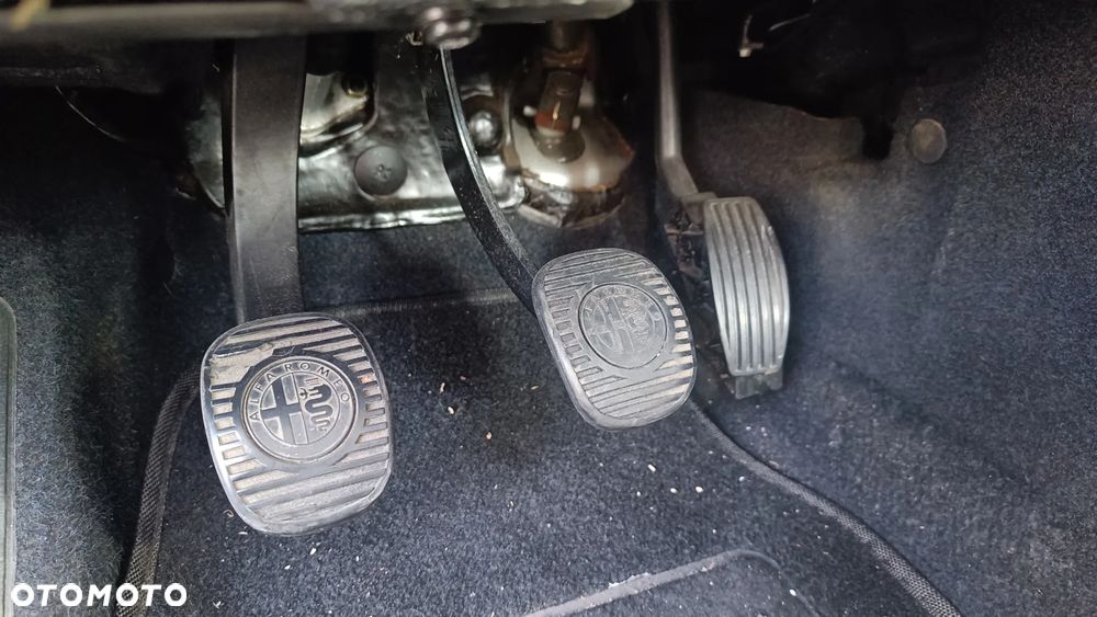 Alfa Romeo 156 2.5 V6 24V Distinctive - 18