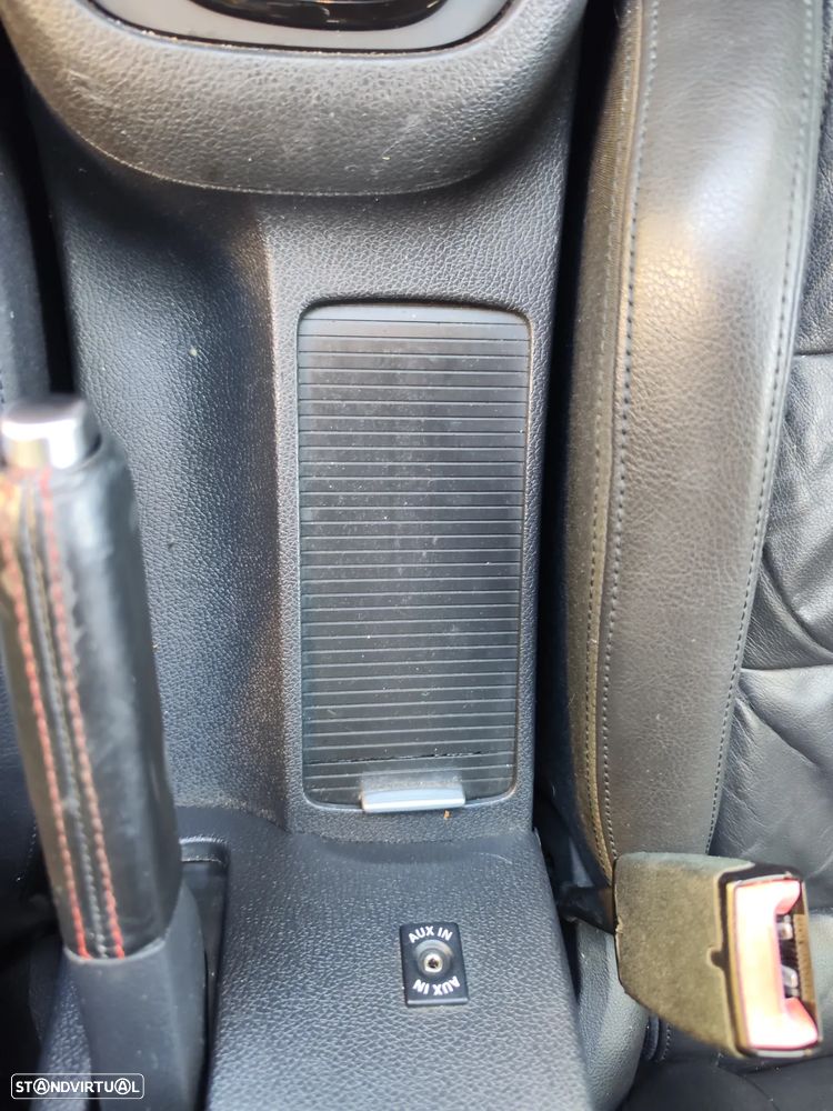 VW Golf 2.0 GTI DSG - 36