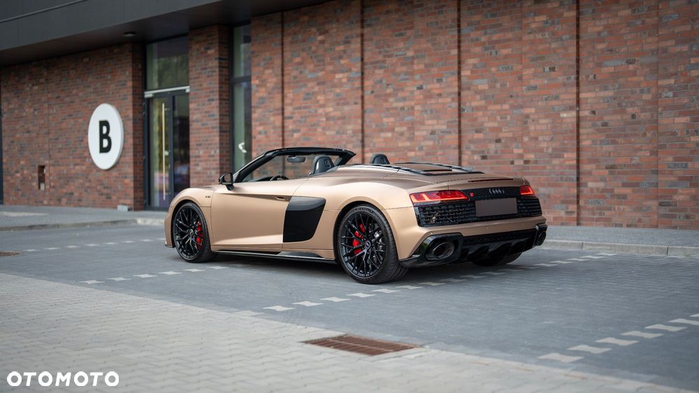 Audi R8 Spyder V10 RWD Performance - 4