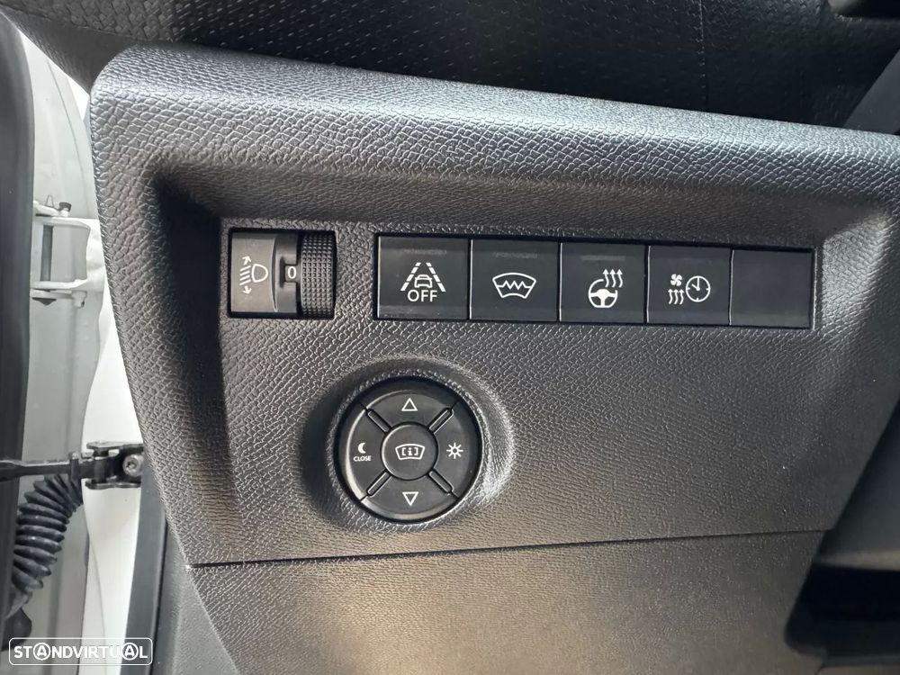 Citroën e-C4 50 kWh Feel - 40