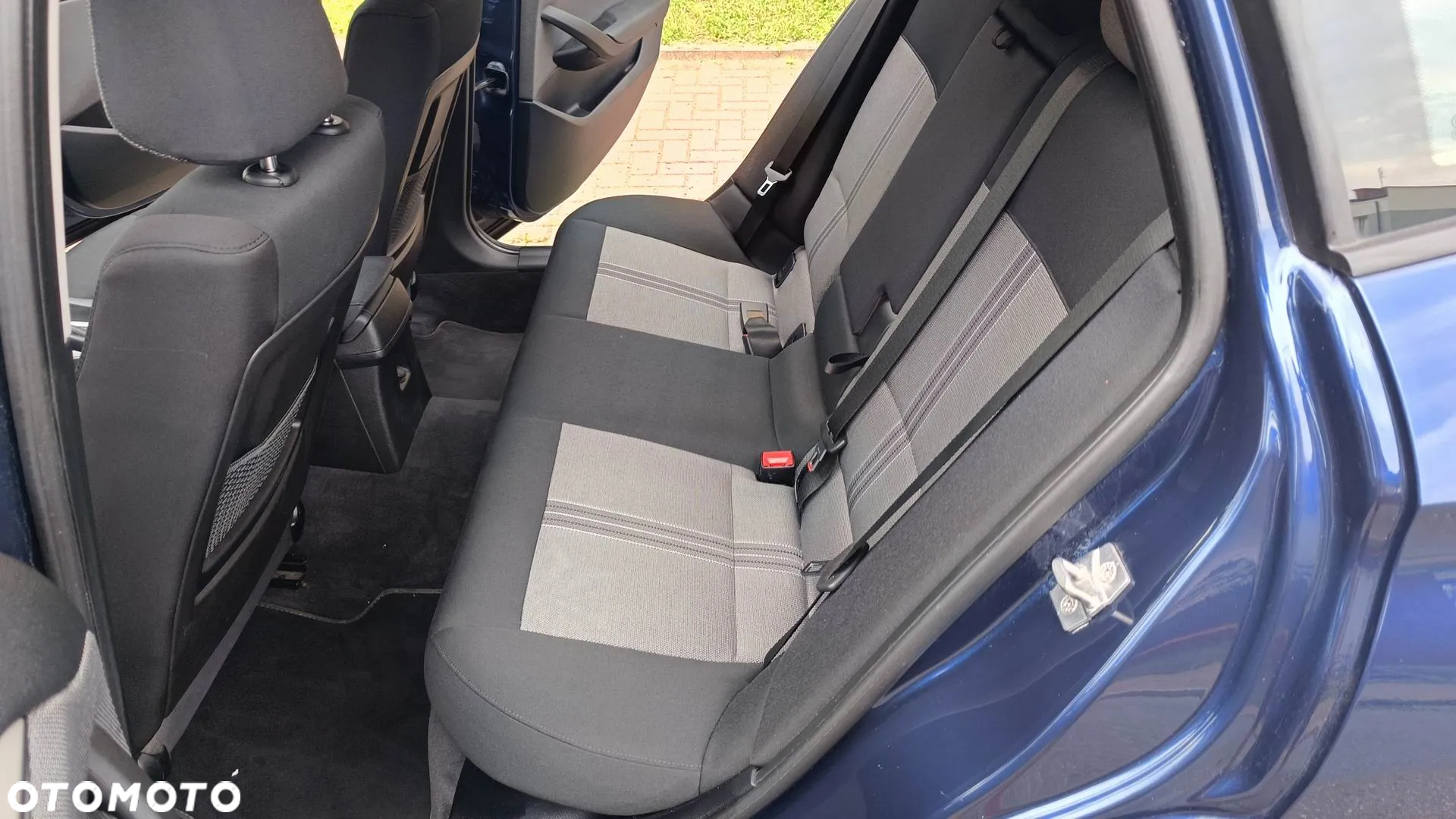 BMW X1 xDrive20i Sport Line - 16