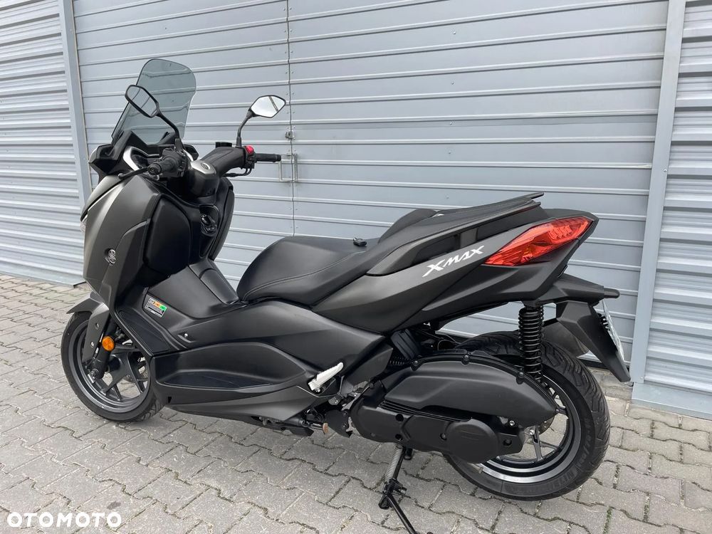 Yamaha X-max - 11