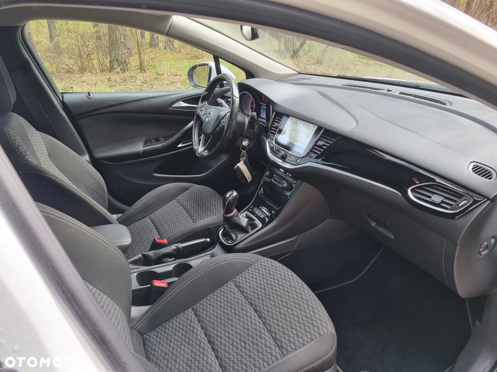 Opel Astra 1.6 CDTI Sport - 8