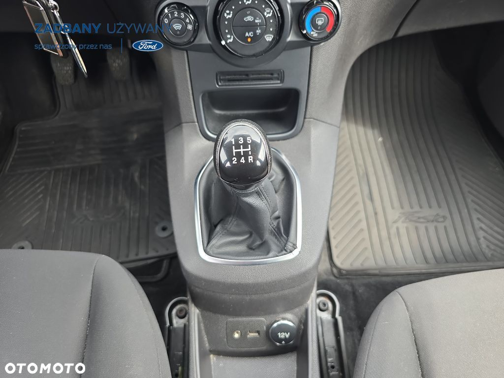 Ford Fiesta - 22