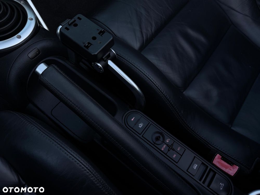 Audi TT Roadster 1.8 T - 29