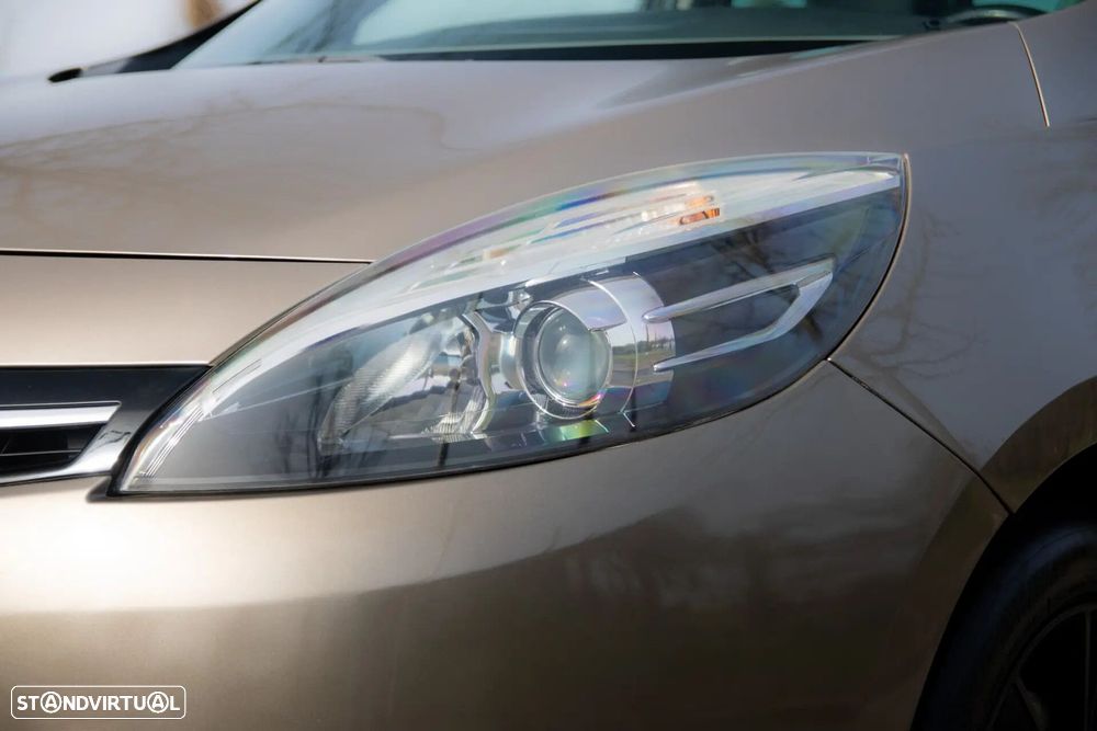 Renault Scénic 1.5 dCi Bose Edition SS - 7