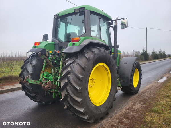 John Deere 6900