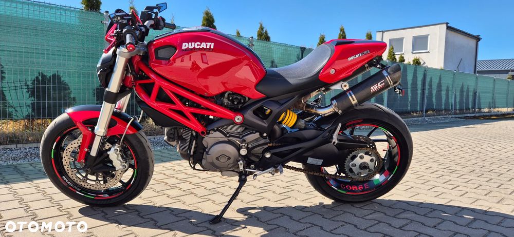 Ducati Monster - 1