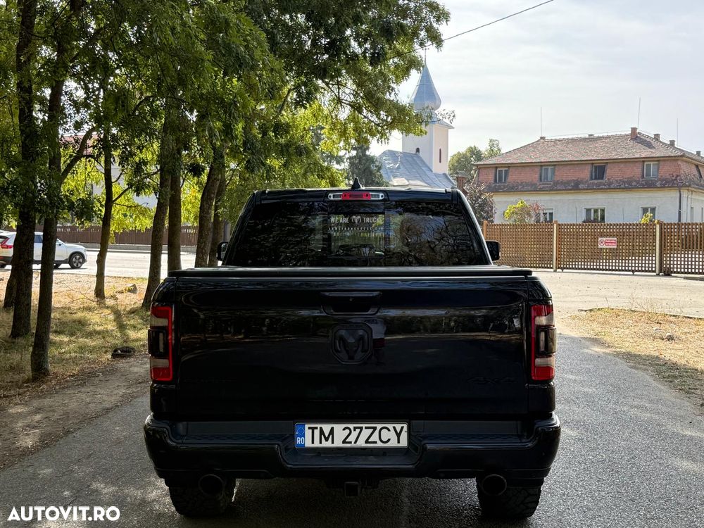 Dodge RAM - 10