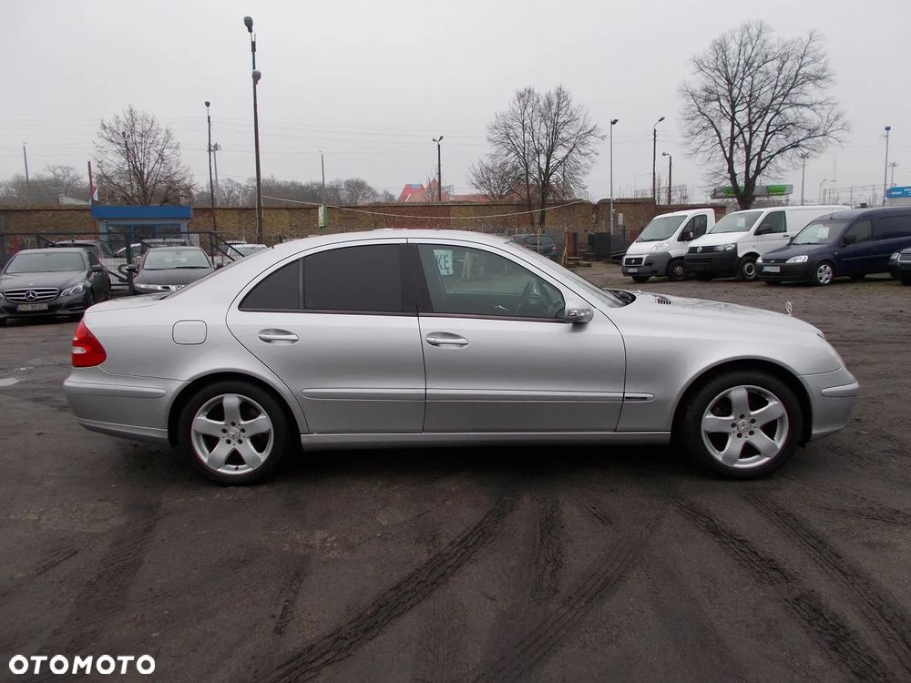 Mercedes-Benz Klasa E - 5