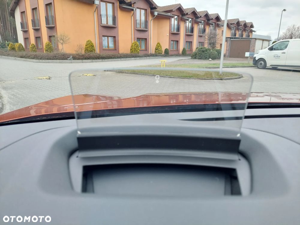 Citroën C4 1.2 PureTech Shine S&S - 14