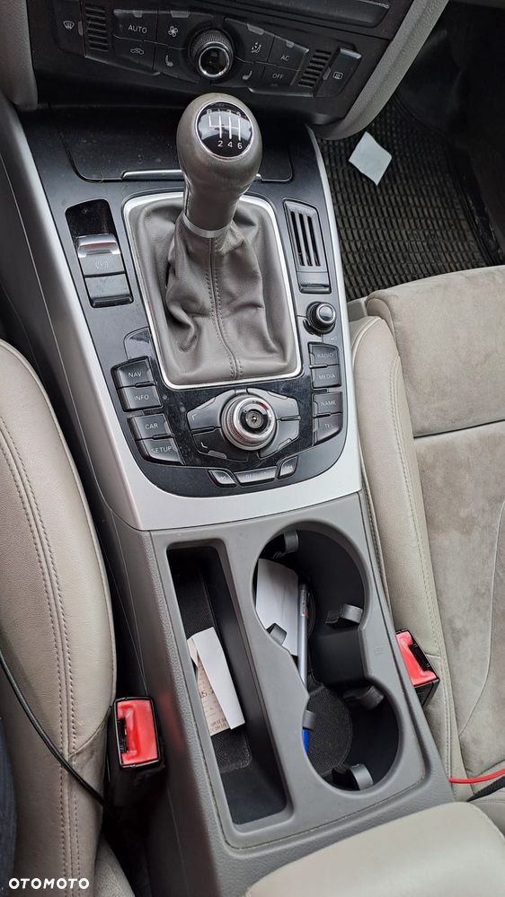 Audi A4 Avant - 6
