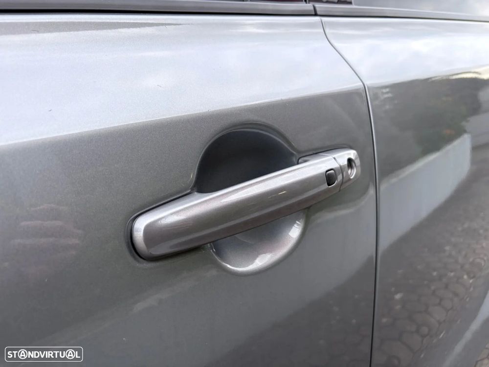 Suzuki Vitara 1.5L AGS GLX Strong Hybrid - 15