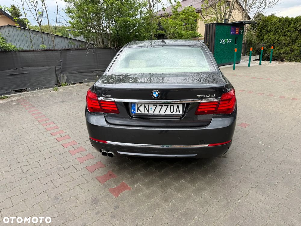 BMW Seria 7 730d xDrive - 4