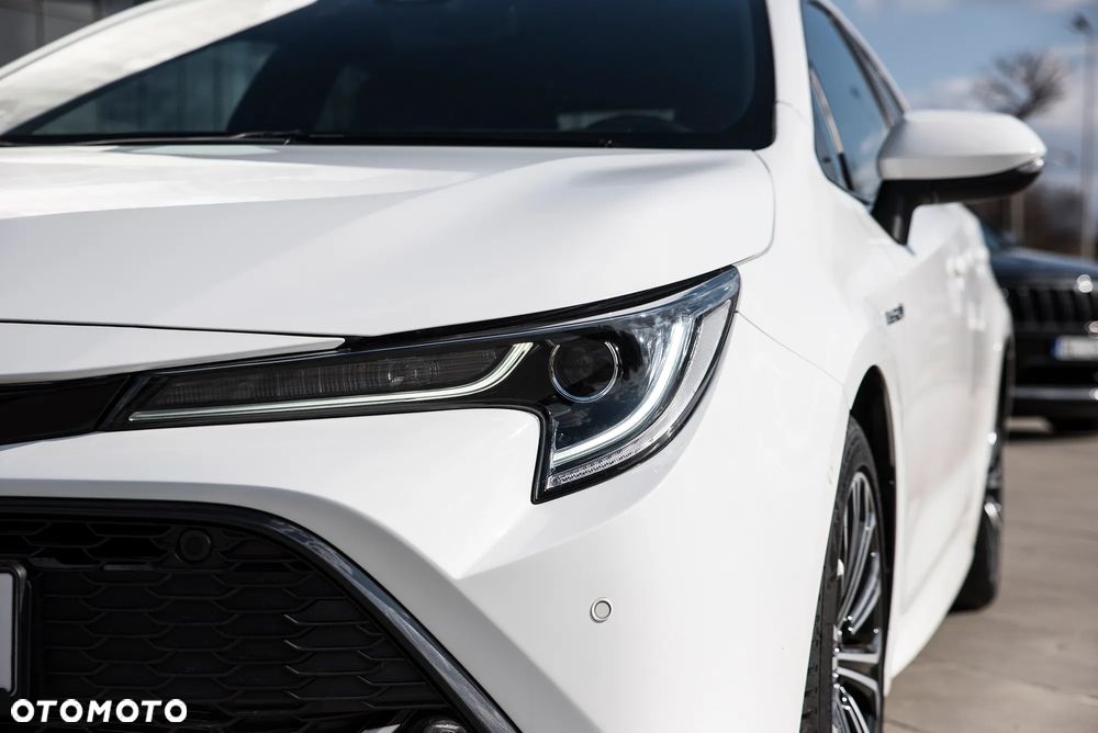 Toyota Corolla 1.8 Business Edition - 16