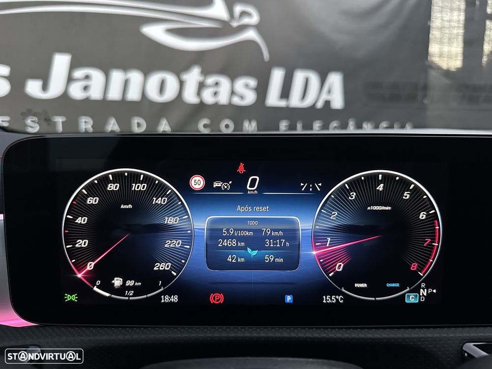 Mercedes-Benz CLA 180 7G-DCT AMG Line - 19