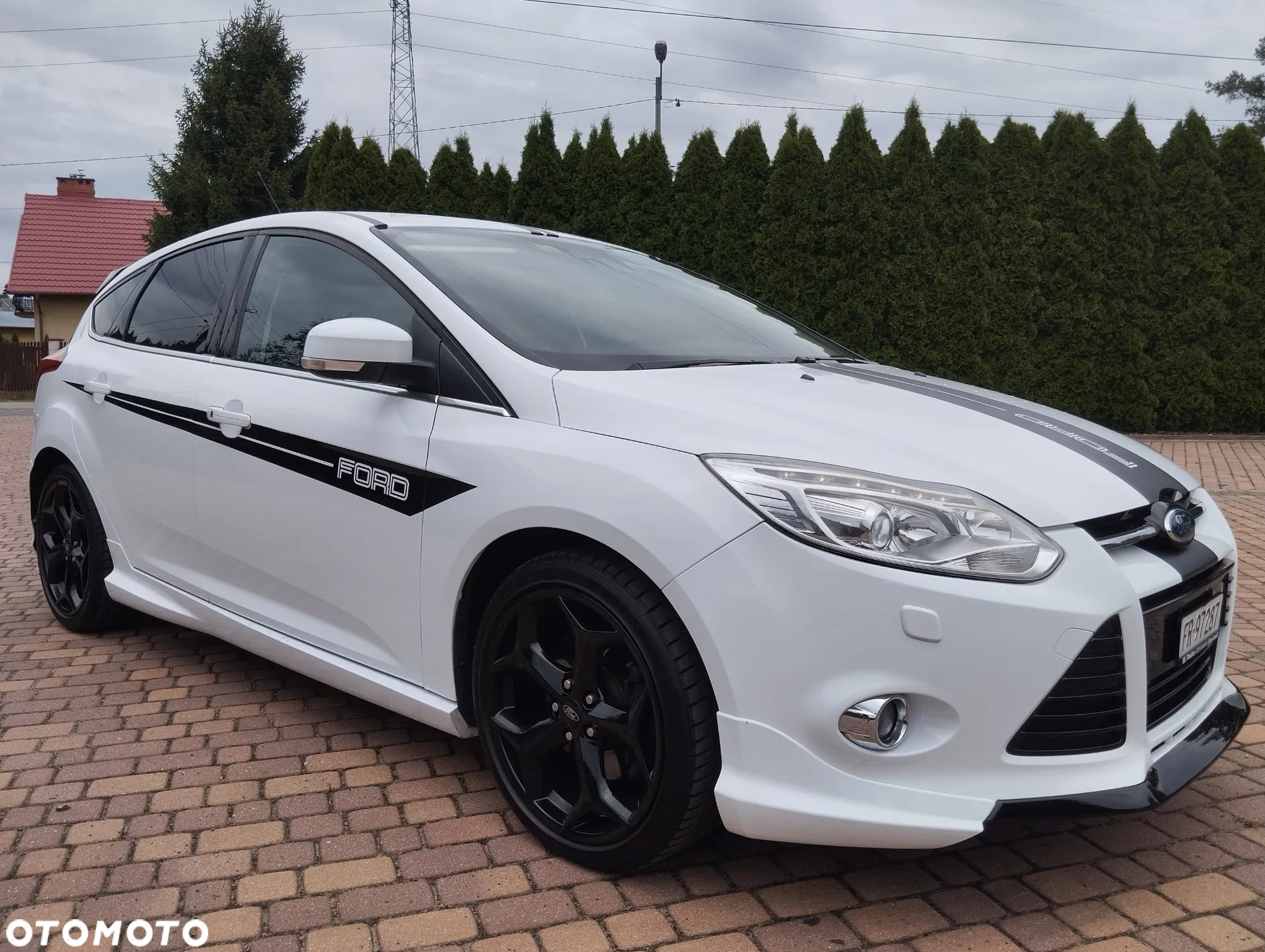Ford Focus 1.6 EcoBoost Start-Stopp-System Champions Edition - 6