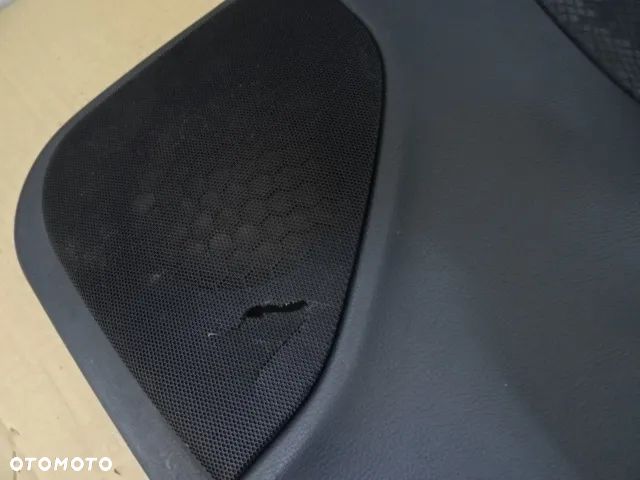 BOCZEK BOCZKI DRZWI TYŁ MERCEDES W203 KOMBI NR296 - 2