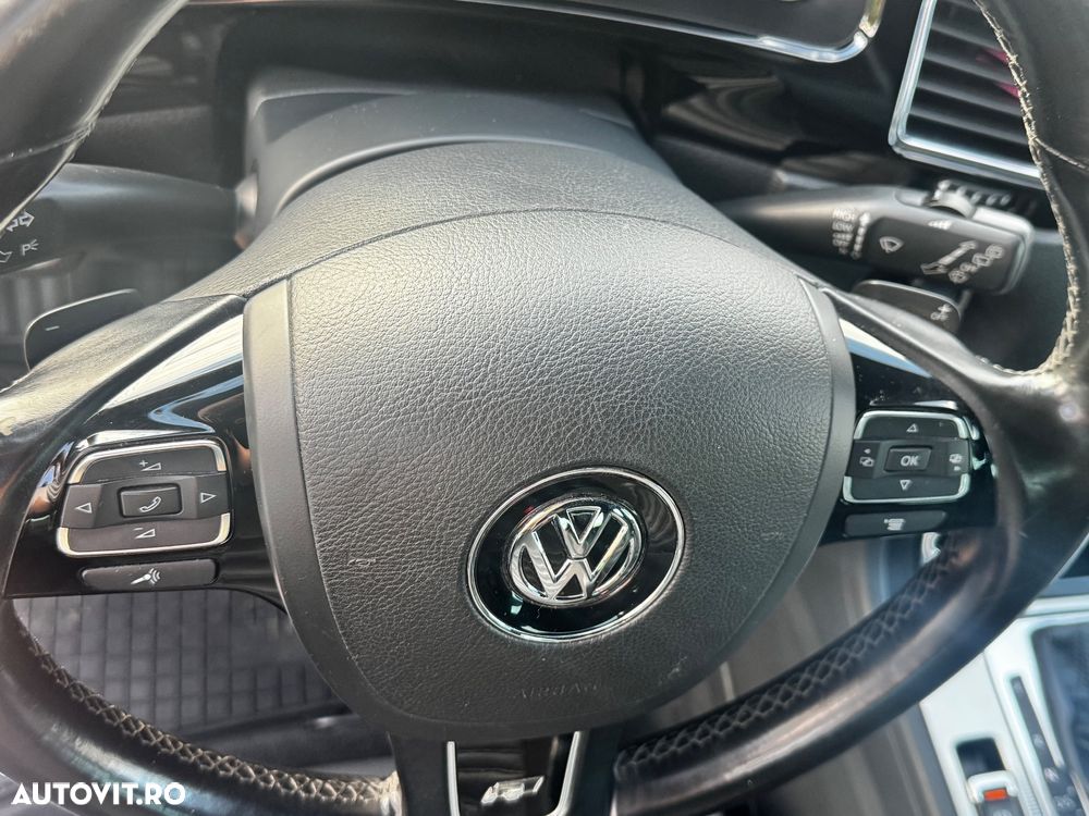Volkswagen Touareg V6 TDI BMT Supreme Plus - 32