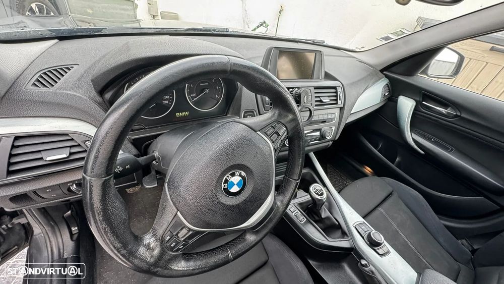 BMW 116 d EDynamics Line Sport - 8