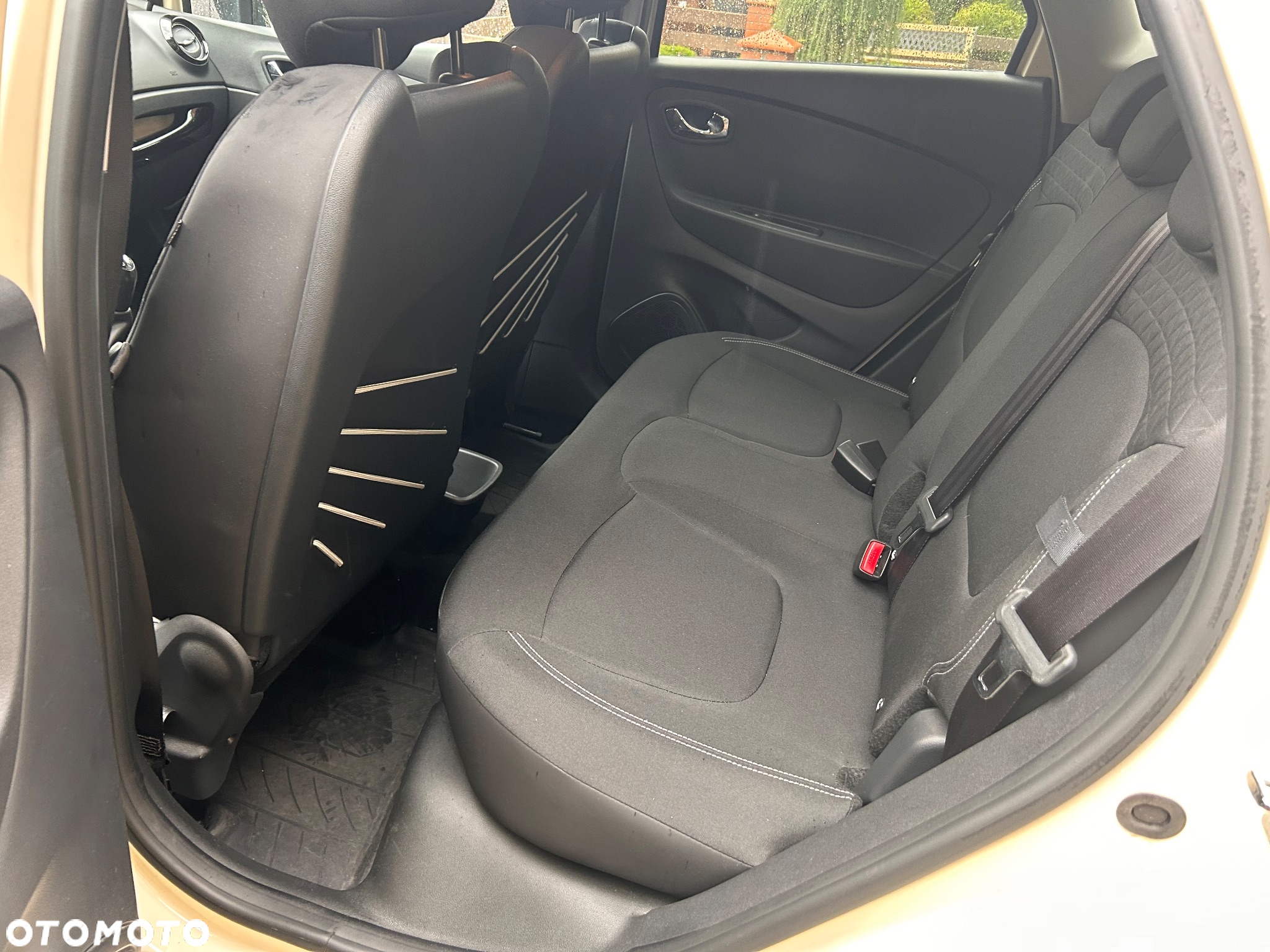 Renault Captur 0.9 Energy TCe Limited - 12