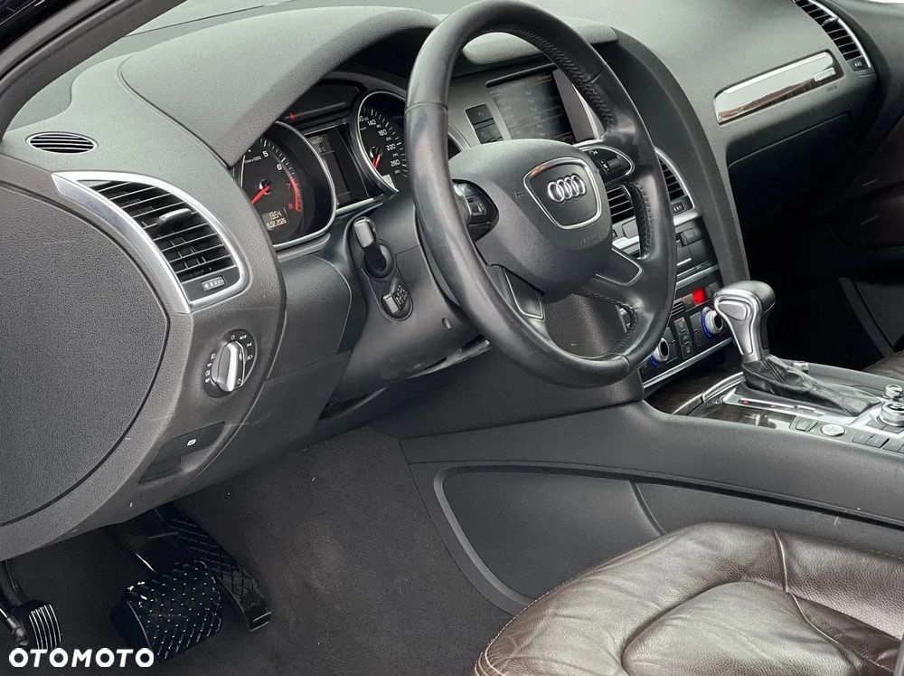 Audi Q7 - 13