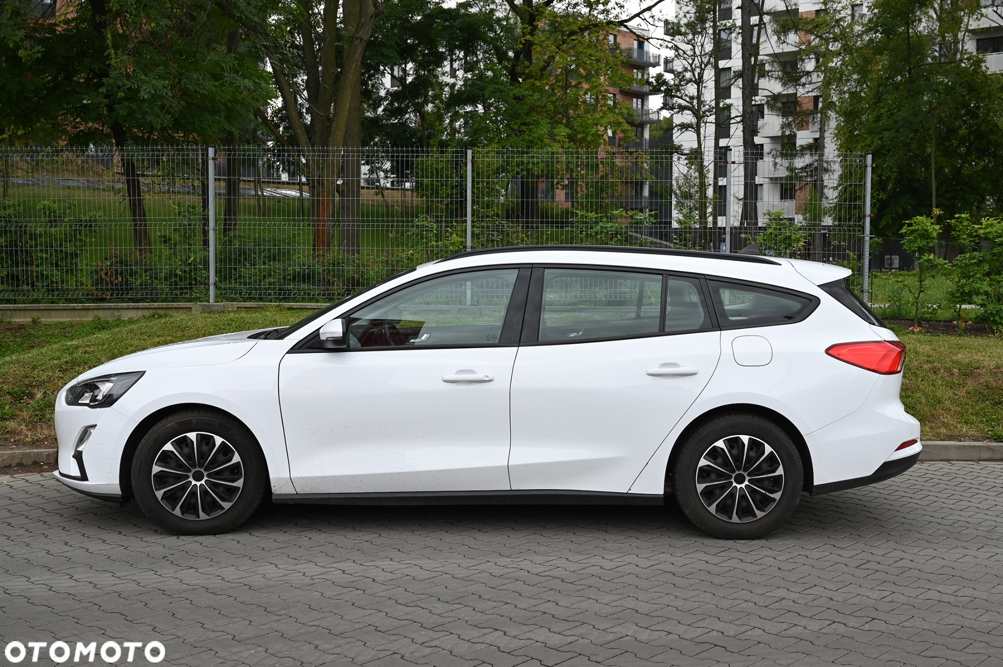 Ford Focus 1.5 EcoBlue Active - 4