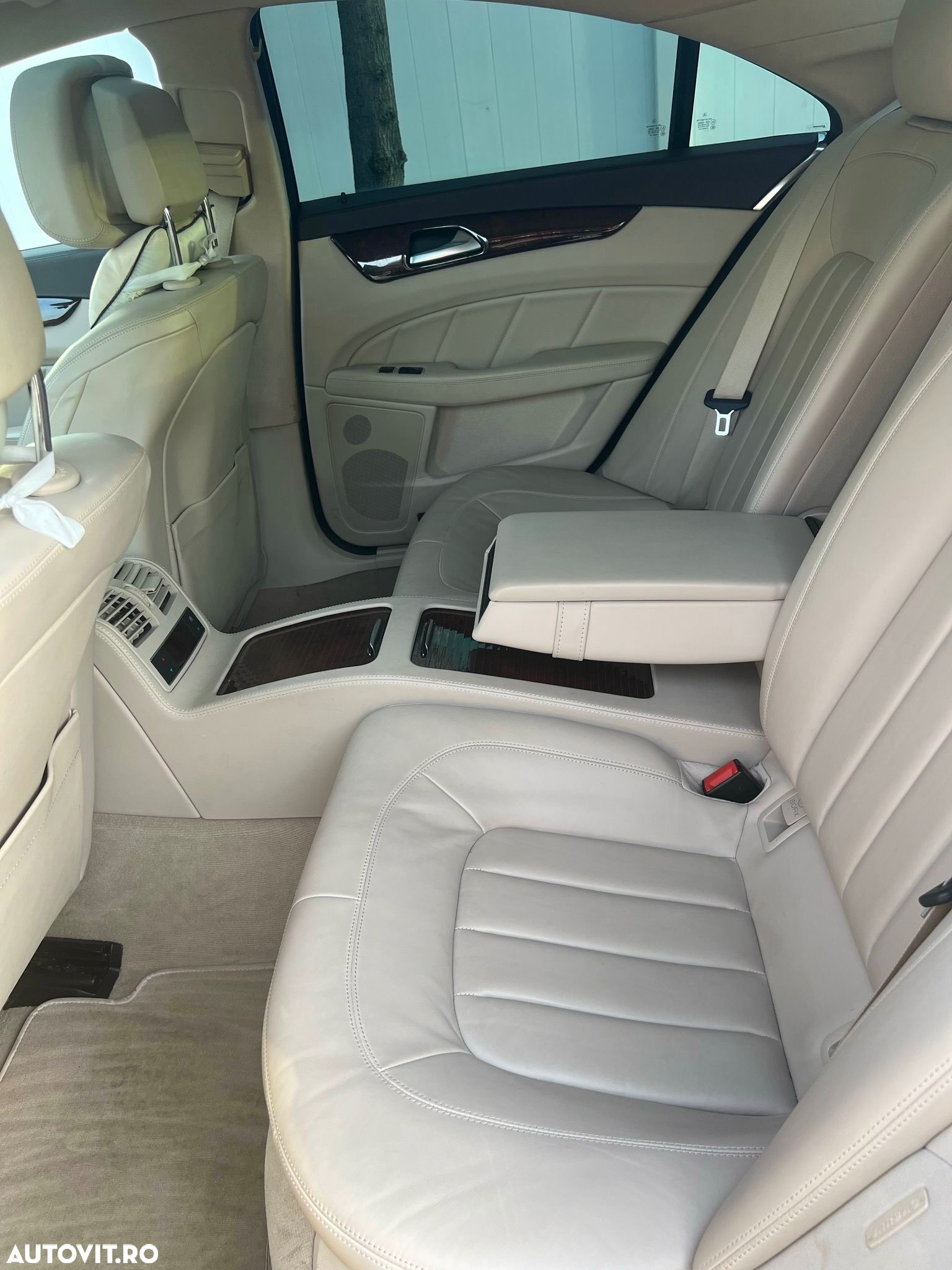 Mercedes-Benz CLS 350 d 4MATIC SB Aut - 26