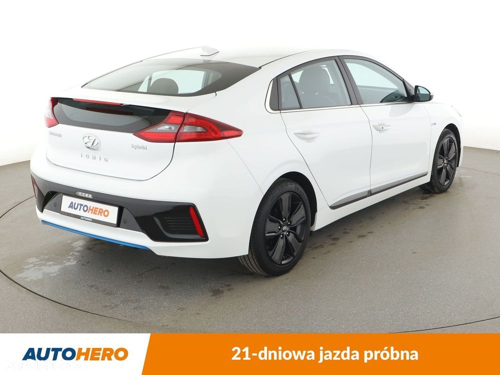 Hyundai IONIQ - 6