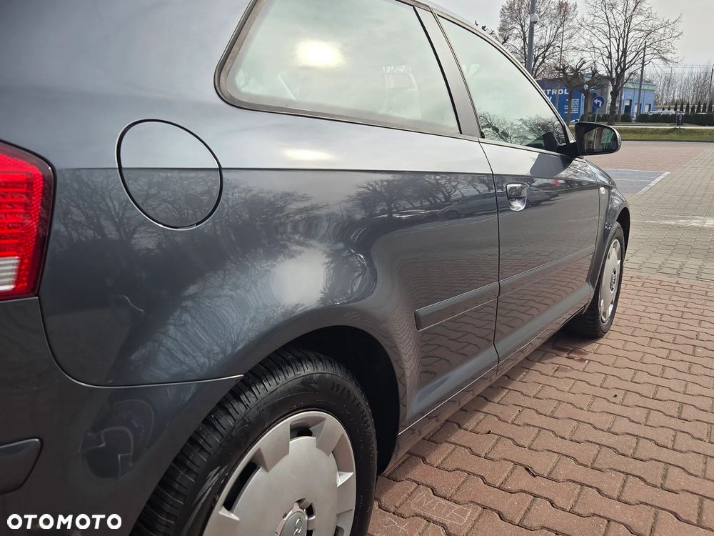 Audi A3 Sportback - 16