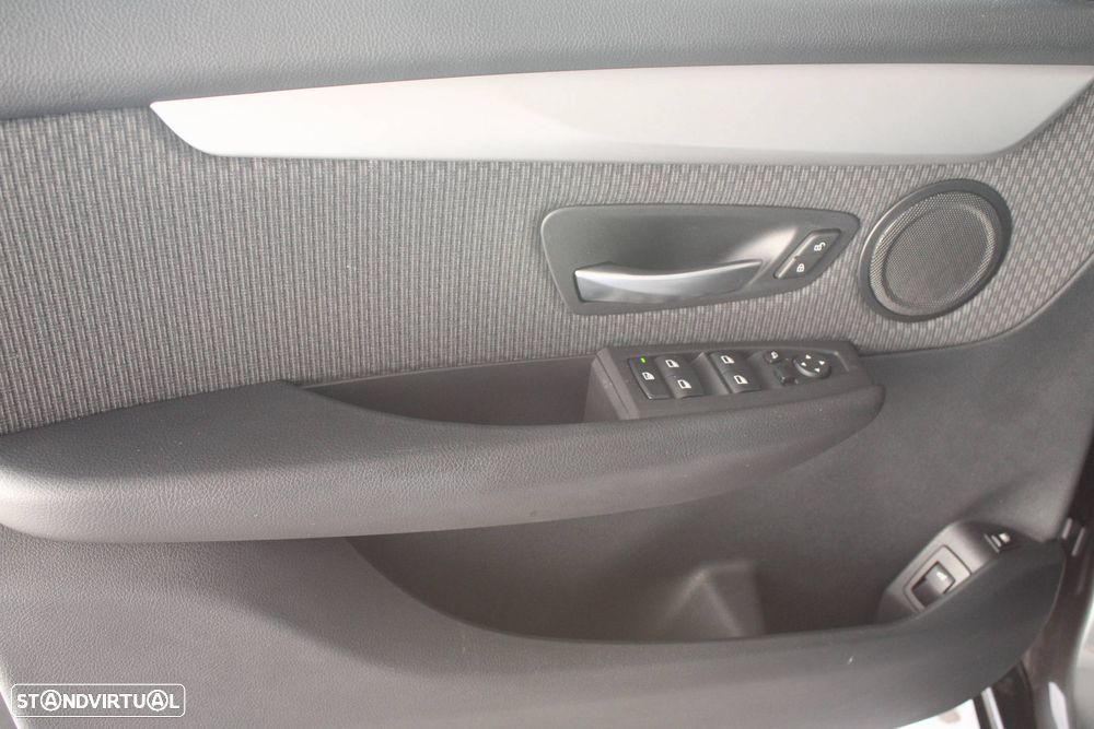 BMW 225xe Active Tourer Advantage - 6