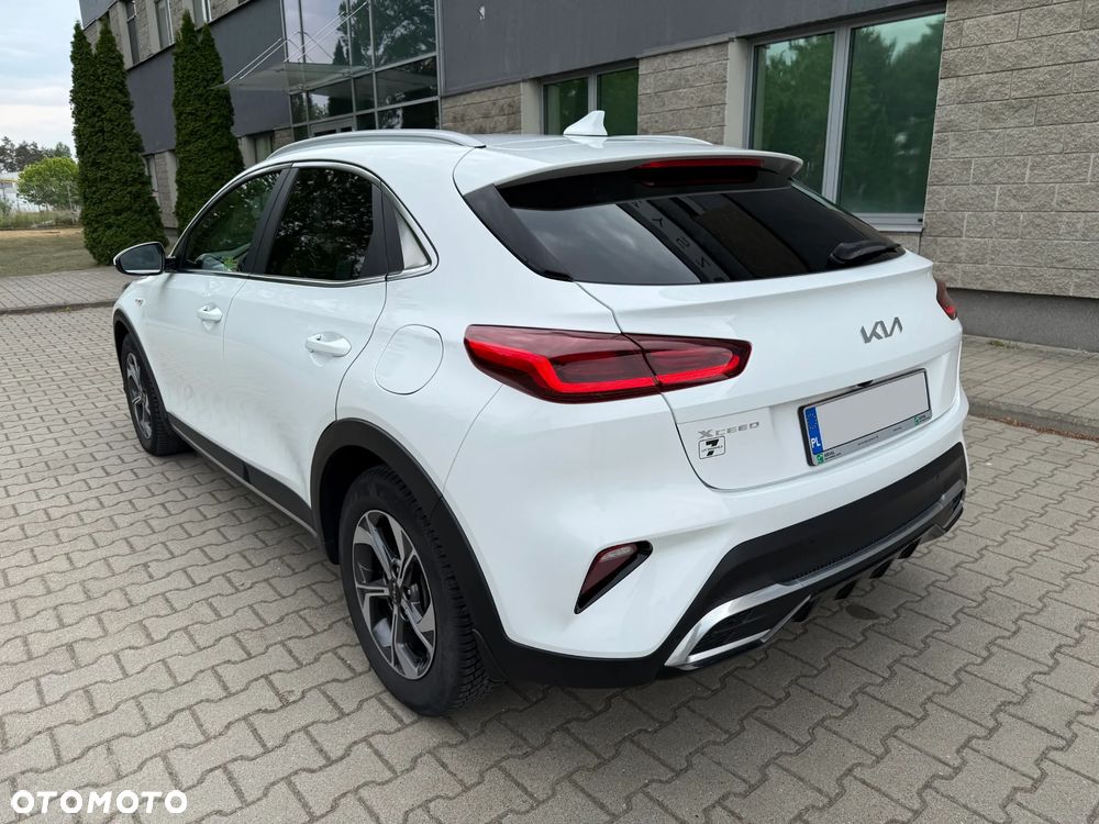 Kia XCeed - 10