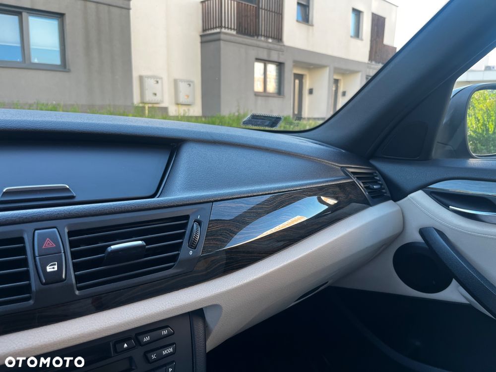 BMW X1 sDrive18d - 6
