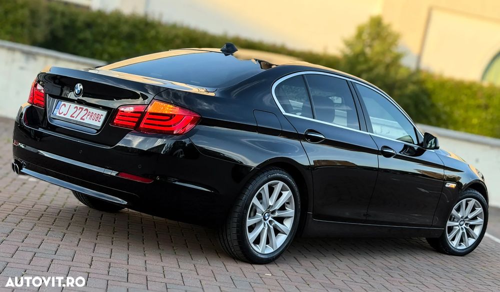 BMW Seria 5 520d Aut. - 4
