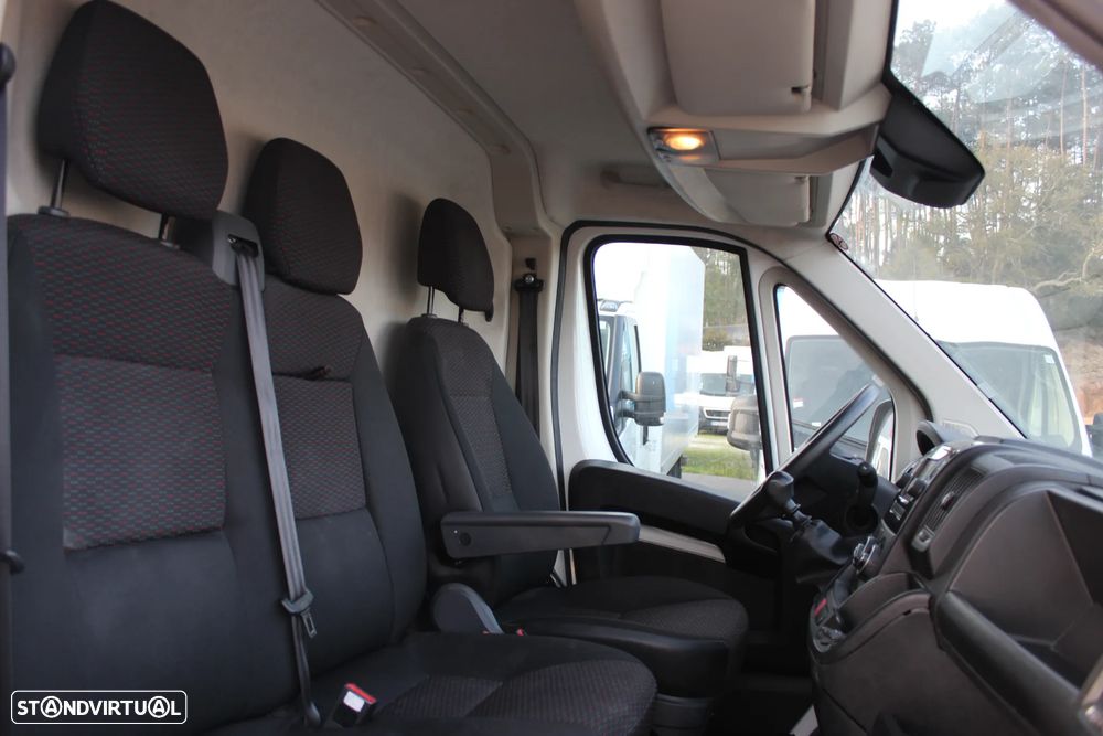 Peugeot Boxer 2.2 BlueHdi L4H3 // MAXI - 9