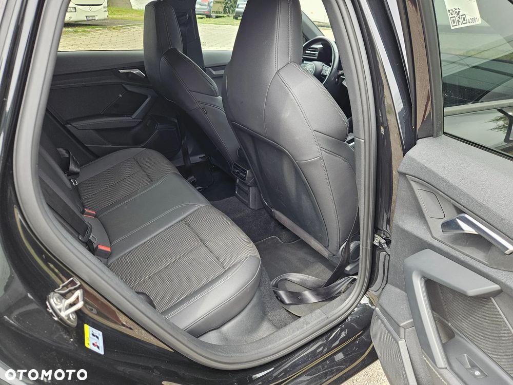 Audi A3 Sportback 40 TFSI quattro S tronic S line - 13