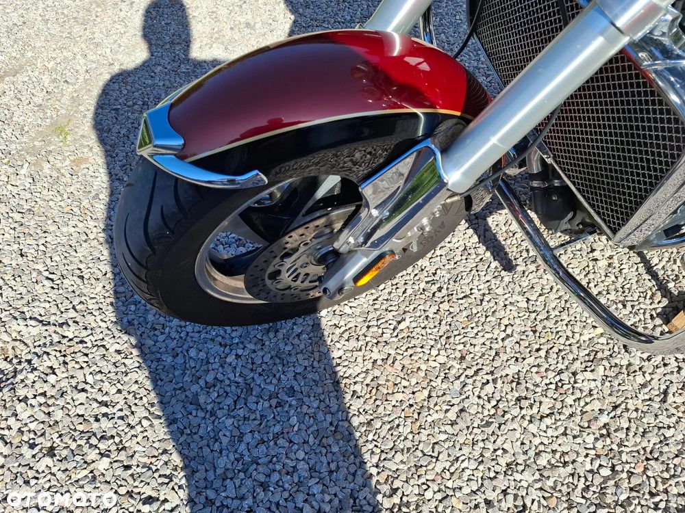 Triumph Rocket - 13