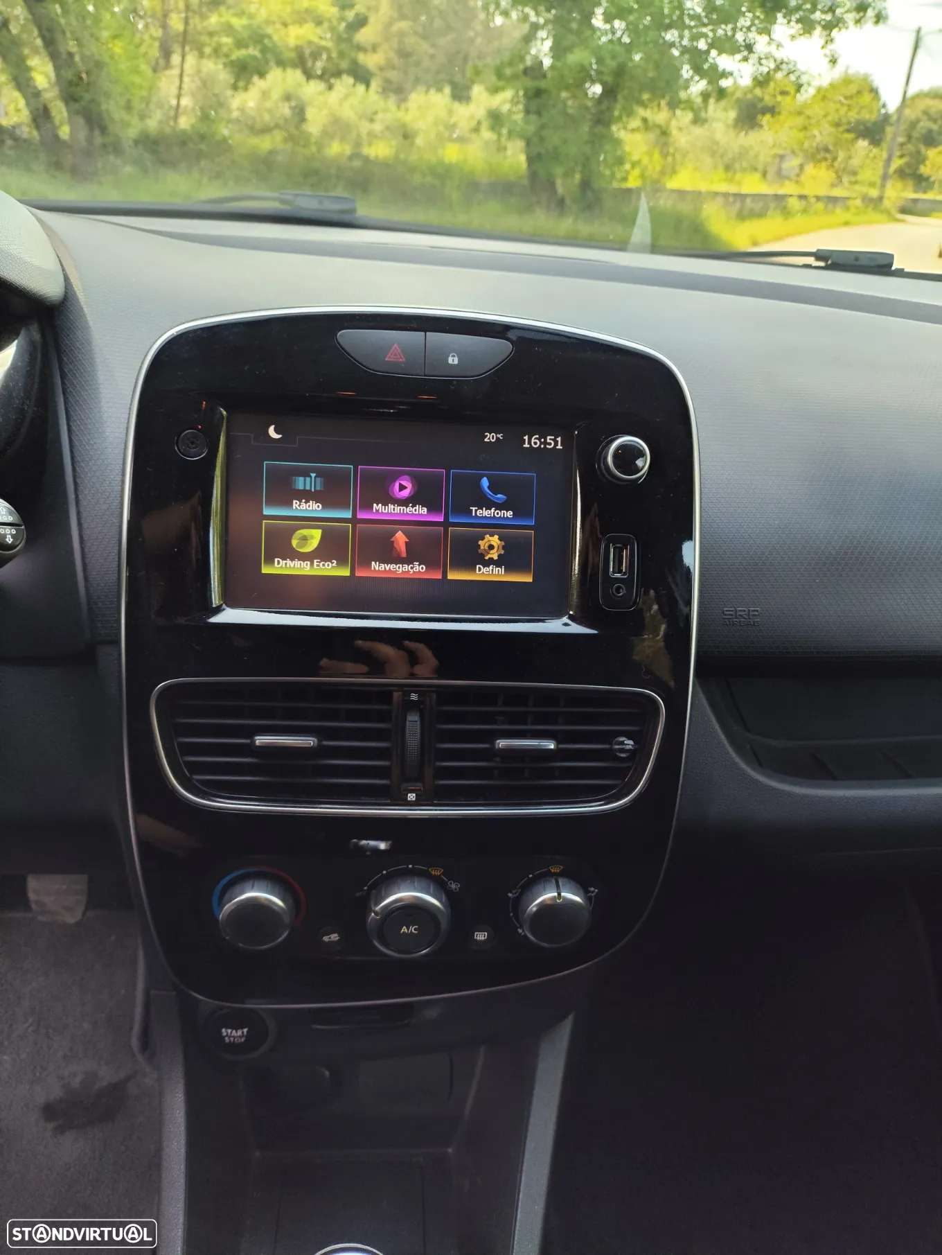 Renault Clio Sport Tourer 0.9 TCe Limited - 18
