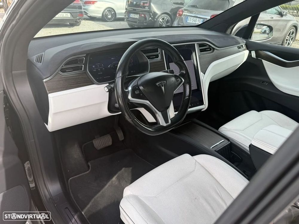 Tesla Model X P90D AWD - 6