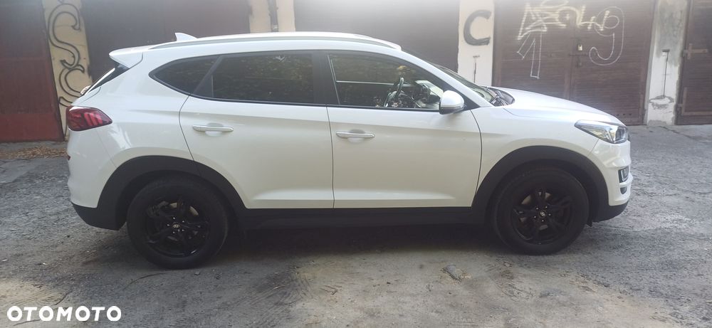 Hyundai Tucson - 4