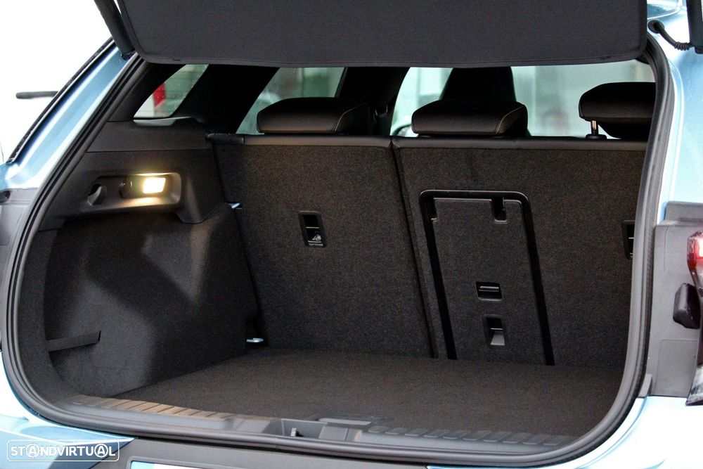 Ford Explorer 77 kWh Premium - 32