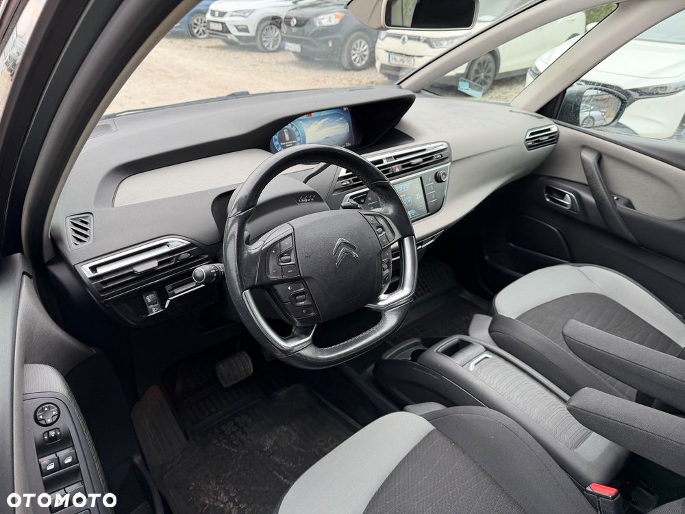 Citroën C4 Grand Picasso - 38